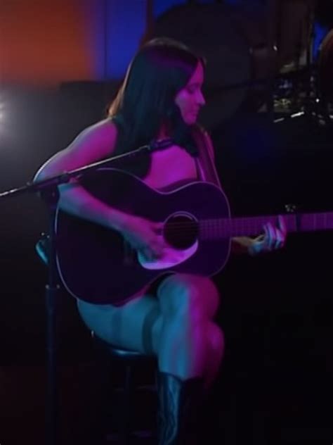 Kacey Musgraves Performs Naked In Snl First Au — Australias Leading News Site