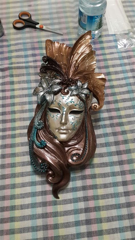 Pin By Kertes Kata On Gipsz In 2021 Clay Jewelry Venetian Masks