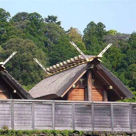 Ise Jingu The Japanese Shrine Thats Torn Down And Rebuilt Every 20
