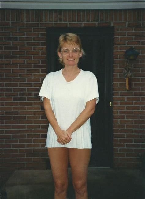 1980s Mom Next Door R1980s