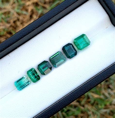 Natural Blue Green Tourmaline Gemstones Parcel 945 Cts Etsy In 2021