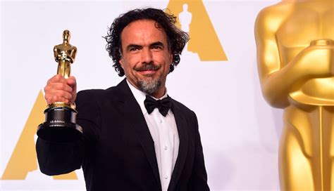 Alejandro González Iñárritu Recibió Un Oscar Especial Por Carne Y Arena