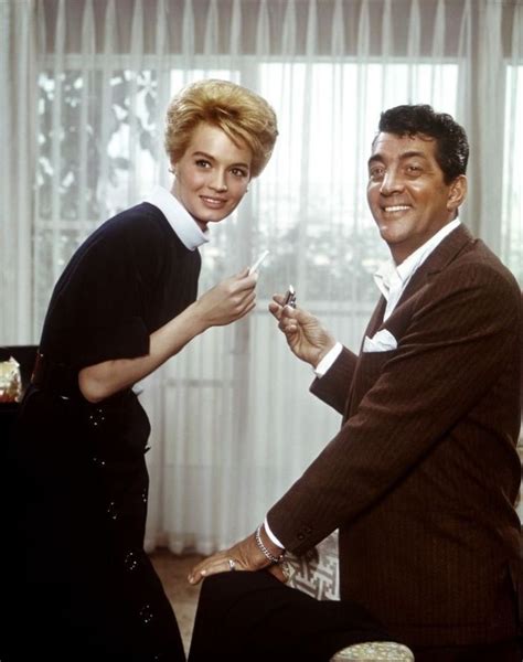 Angie Dickinson And Dean Martin Oceans Eleven In 2020 Dean Martin
