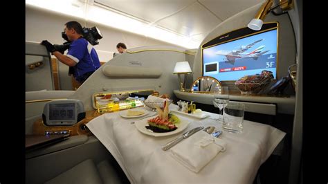 Worlds Top 10 Best First Class On Airlines 2014 From Skytrax Youtube