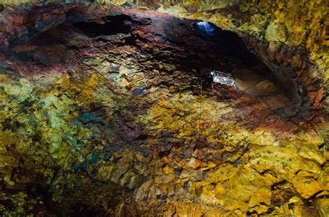 Best Time To See Inside Thrihnukagigur Volcano Tour In Iceland 2024