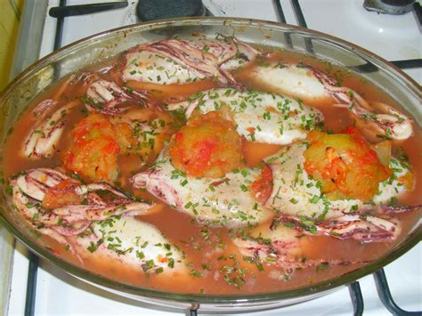 Encornets farcis aux légumes Recette de Encornets farcis aux légumes