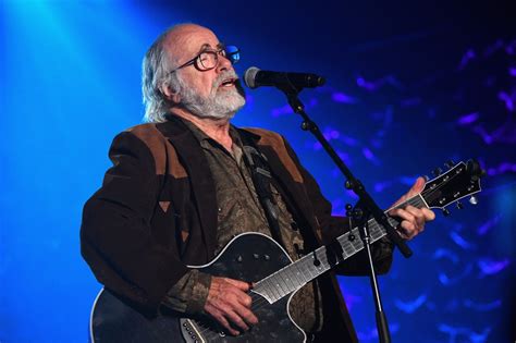 Grateful Dead Lyricist Robert Hunter Dies At 78 New York Daily News