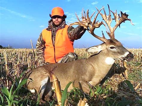 Freak Show Illinois 38 Pointer Could Be Highest Scoring Hunter Taken