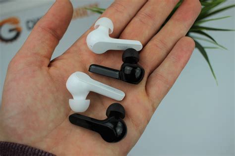 For those unaware, these earphones are similar in style to the apple airpods in that they are overall, i am very impressed with the soundcore liberty air and highly recommend them! Anker Soundcore Liberty Air: TWS In-Ear Ende November bei ...