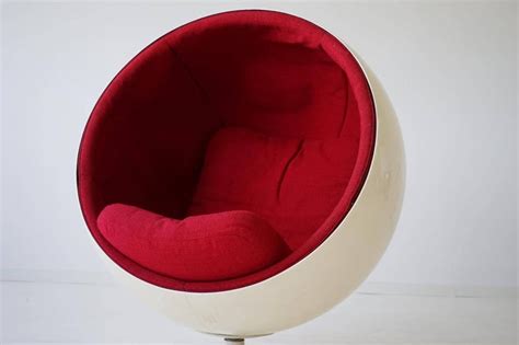 Some of these are even inflatables and these items are ideal for. Original Ball Chair by Eero Aarnio Asko For Sale at 1stdibs