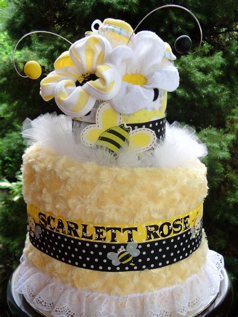 This little forgotten corner was meant to be a place to share the cakes and cupcakes that i created and to give customers an idea of what i can offer them. Bumble Bee Themed Diaper Cake www.facebook.com ...