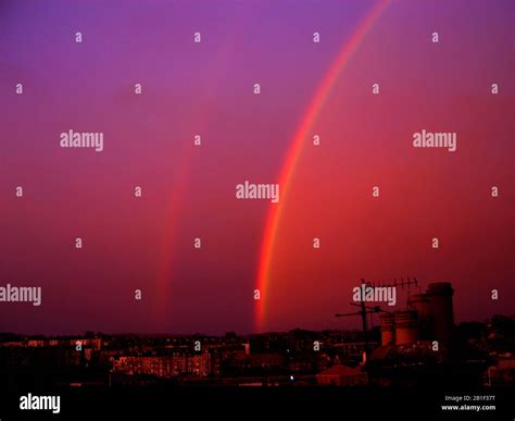 Rainbow At Night Moonbow Hi Res Stock Photography And Images Alamy