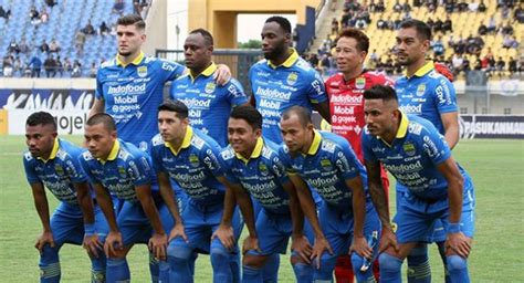 Arema bali united barito putera bhayangkara borneo madura united psis semarang psm pss sleman persebaya surabaya persela persib persija persik kediri persipura persiraja banda aceh. Daftar Pemain Persib Bandung Terbaru 2020/2021 » Page 2 of 2 » Jabar Today