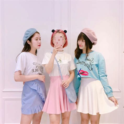 7 Korean Fashion Trends You Need For 2019 Nomakenolife The Best Korean And Japanese Beauty