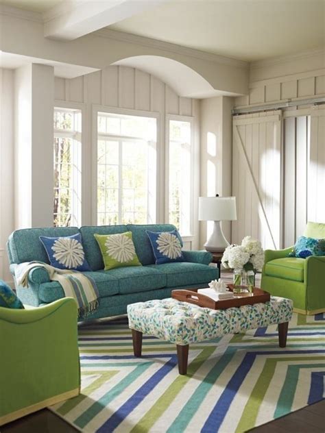 Die faszinierenden wohnzimmerideen für grüne sofas, die hier präsentiert sind, werden als zeitgenössische lösungen für polstermöbel bezeichnet. Pin auf Cottage in 2 Colours | • lime/turquoise/aqua
