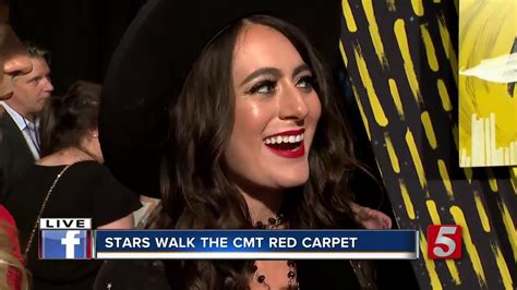 Country Stars Walk Cmt Awards Gray Carpet Youtube