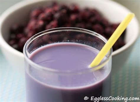 How To Prepare Blueberry Juice And Blueberry Flavored Milk