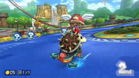 Mario kart 8 deluxe is the definitive edition of the game and includes all the dlc and items added to the original game over its life on wii u. How 'Mario Kart 8 Deluxe' Rewards Nintendo's Early ...