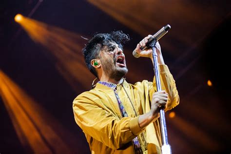 • fitz, noelle, john, james, jeremy and joe. Gallery: Young the Giant, Fitz and the Tantrums Summer ...