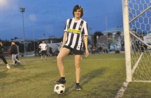 Chiara appendino (moncalieri, 12 giugno 1984) è una politica italiana, sindaco di torino e della città metropolitana dal 30 giugno 2016. Appendino