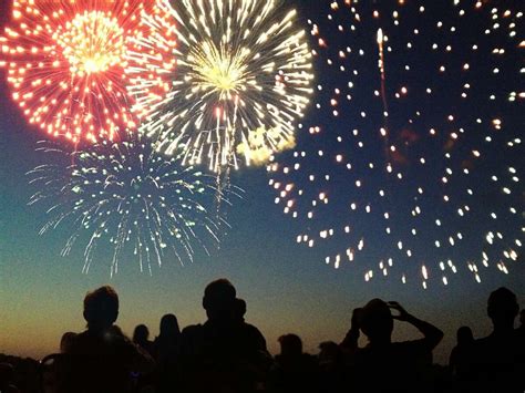 Here S Where You Can Watch Fourth Of July Fireworks Near Seattle