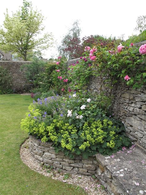 64 Best Images About Rock Garden Walls On Pinterest Gardens Raised