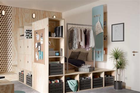 Bei der gestaltung eines flurs kann bei ausreichendem platzangebot ein auf maß angefertigter garderobenschrank die ideale lösung sein. Garderobe Bauen Anleitung - Garderoben Selber Bauen Die ...
