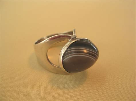 Vintage Bold Modernist Signed Sterling Ring With Agate Stone Size 7
