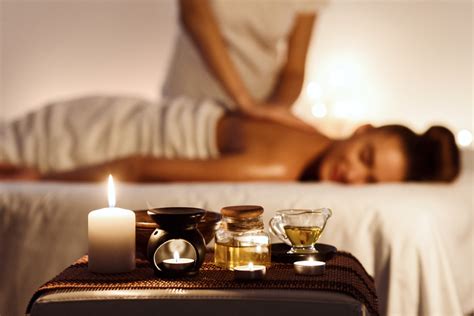 Benefits Of Aromatherapy Massage Este Spa Este Spa And Hammam