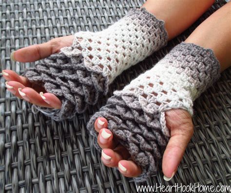 There are 2 parts in the pattern. Dragon Tears Fingerless Gloves Crochet Pattern