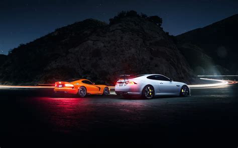 Having looked at a variety of equipment options in previous night photography articles its time to suggest some. Dodge Viper, Jaguar XKR, supercar, night, road, light ...