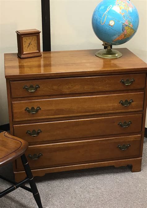 Solid Cherry Bachelors Chest Welsh Valley Thomasville Four Drawer