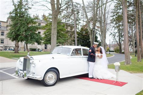 how to ensure successful wedding transportation 2023 guide weddingstats