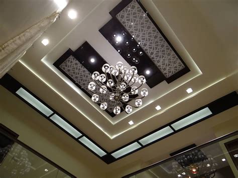 Double Height Ceiling Hasta Architects Living Roomlighting Homify