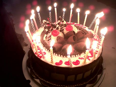 On this special day, i wish you a really happy birthday. Gambar Sweet Life Happy Birthday Humaeerah Langsung ...