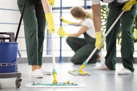Choosing Between Janitorial Services And Commercial Cleaning Services