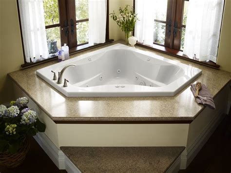 5 most relaxing whirlpool tubs to give you an unforgettable bubble bath. Jacuzzi P5D6060WCRNHXW 60-in L x 60-in W x 21-in H Primo 2 ...