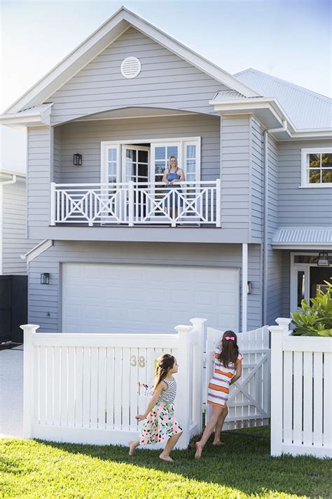 Bespoke Design Gives This Hamptons Inspired Home An Australian Twist