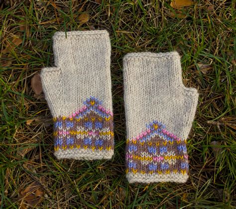 Fair Isle With Duplicate Stitch Fingerless Gloves Pattern Etsy