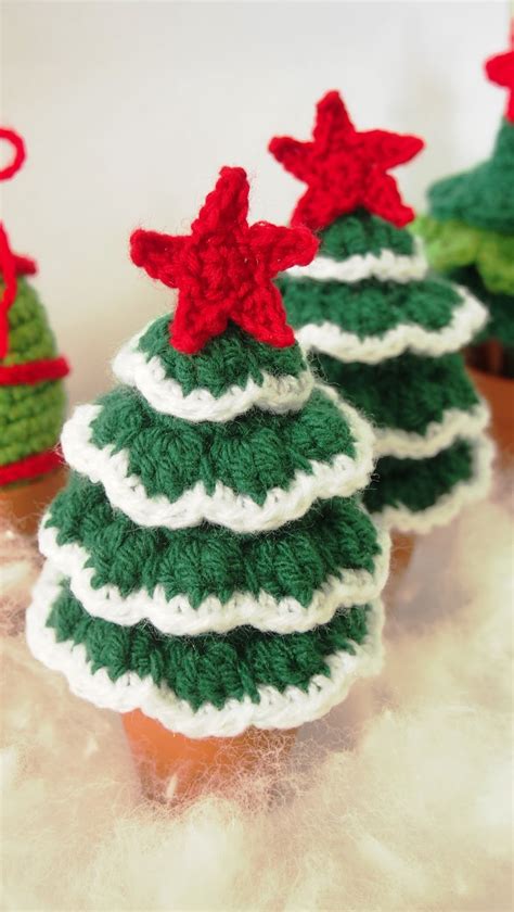 Sol De Noche Deco Crochet Flocked Christmas Tree Free Pattern And