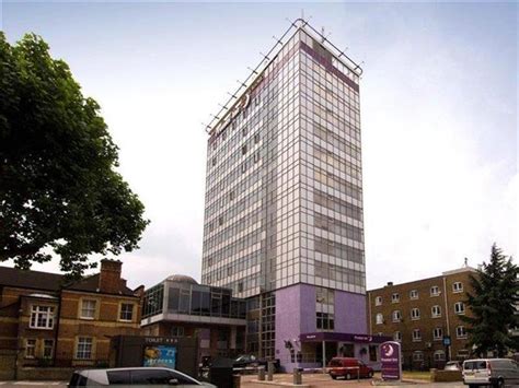 #30 best value in greater london that matches your filters. Premier Inn London Hammersmith - Compare Deals