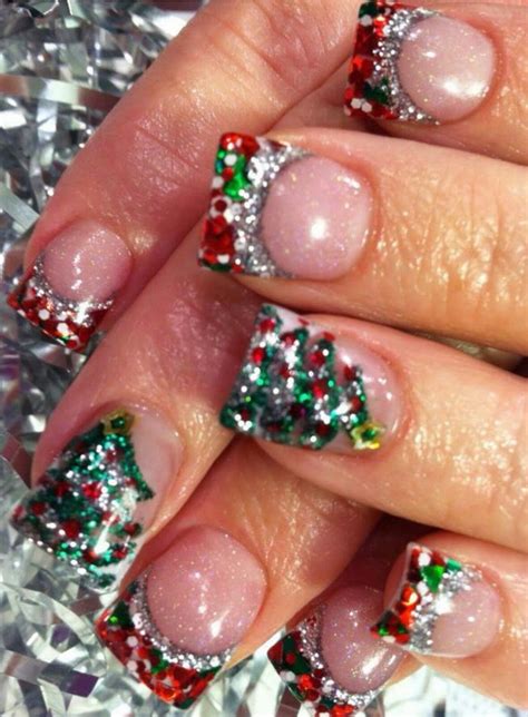 Pin By Mandy Ross On Christmas Nail Designs Xmas Nails Christmas Nail Art Designs Christmas