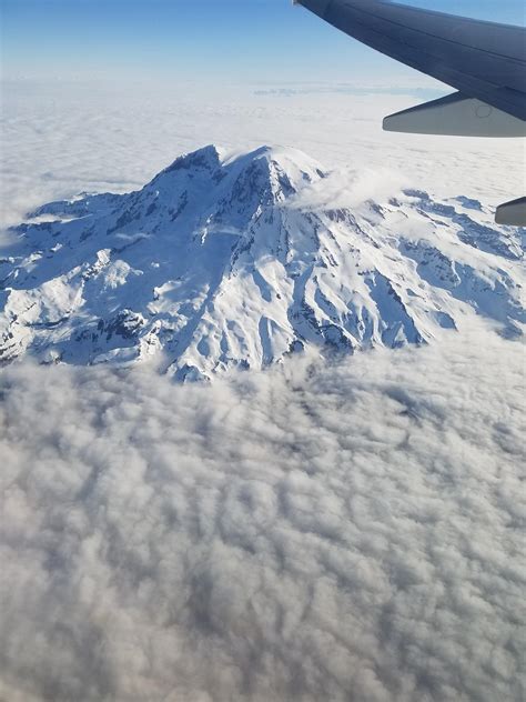 This View Of Mt Rainier On A Flight From Seattle To Jfk Rpics