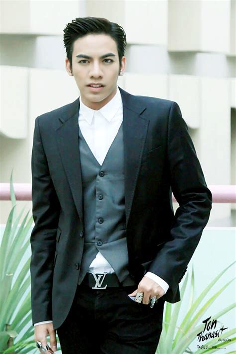 ต้องบอกเลยว่างานนี้นักร้องคนดัง ต้น ธนษิต เจอคำแซวเพียบ หลังจากช่วงคืนที่ผ่านมา ( 4 ก.พ.) เขาได้ลงภาพขณะควงแขนชายหนุ่มหน้าใสในอินสตาแกรม tonthanasit. เพลงใหม่ | ดูหนังออนไลน์ฟรี