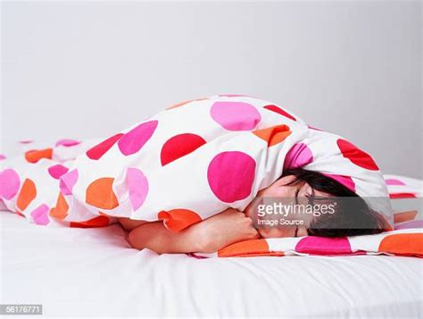 Women Tied To Bed Photos Et Images De Collection Getty Images