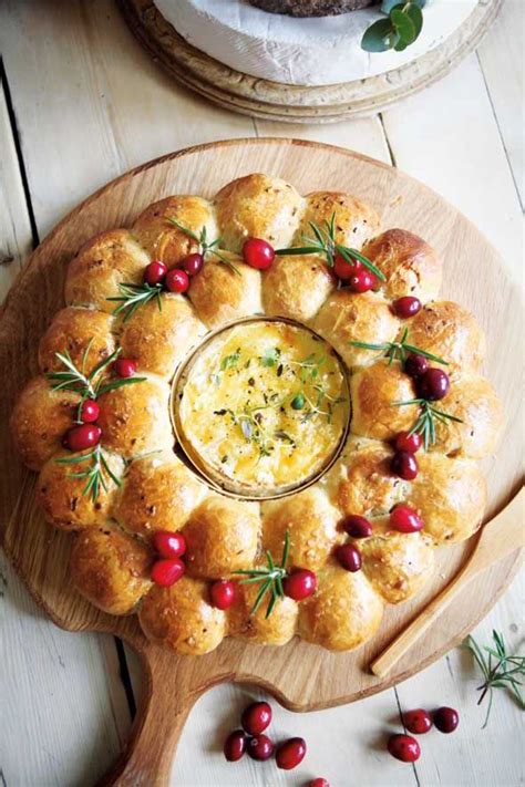 Christmas cardamom bread, christmas spiral bread, popcorn christmas wreath cake, etc. Ideas for Christmas appetisers | Food | Life & Style | Express.co.uk