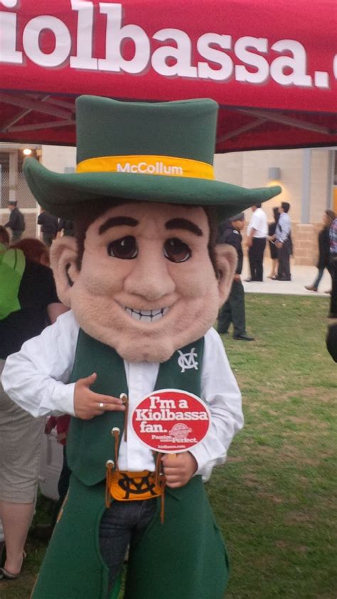 Mccollum High School Mascot Cowboy Goes Fandemonium For The Kiolbassa