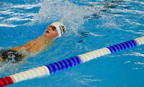 4 รูปแบบการฝึกว่ายน้ำ สำหรับมือใหม่และนักกีฬามืออาชีพ - วิ่งไหนกัน ปั่น ...