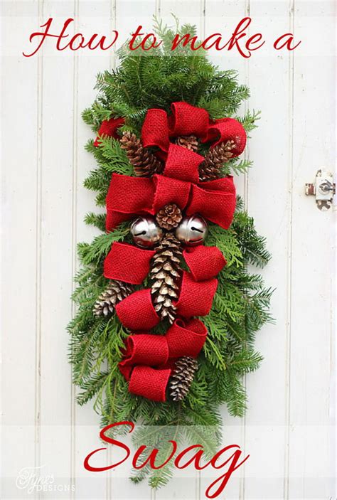 The following 50 christmas decoration ideas have been handpicked to help you find a project that will inspire you to embrace your artistic side of 2020. 20+ Creative DIY Christmas Door Decoration Ideas
