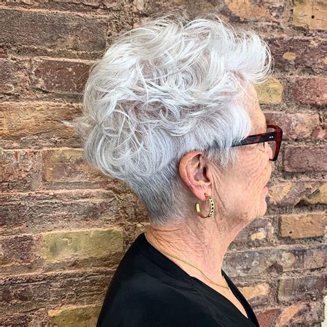 24 Most Stylish Pixie Haircuts For Women Over 60